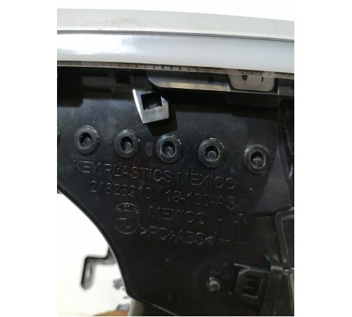 Воздушный дефлектор торпедо левый