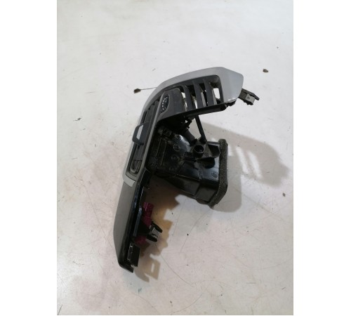 Воздушный дефлектор торпедо левый