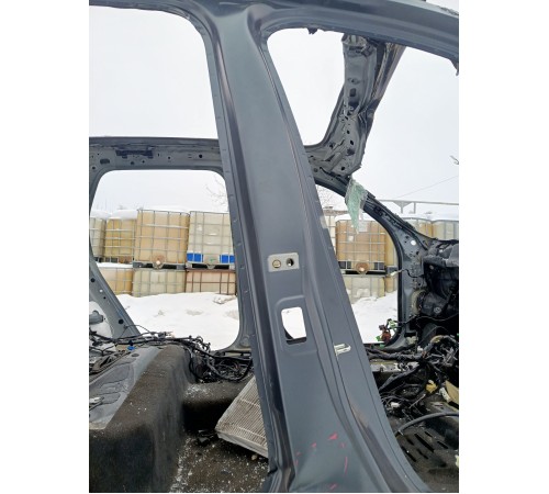 Порог со стойкой правый