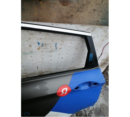 Дверь задняя левая