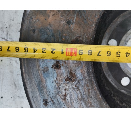 Тормозной диск передний левый