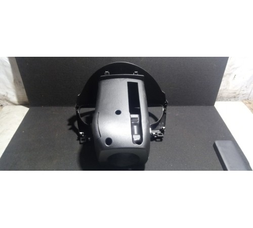 Кожух рулевой колонки