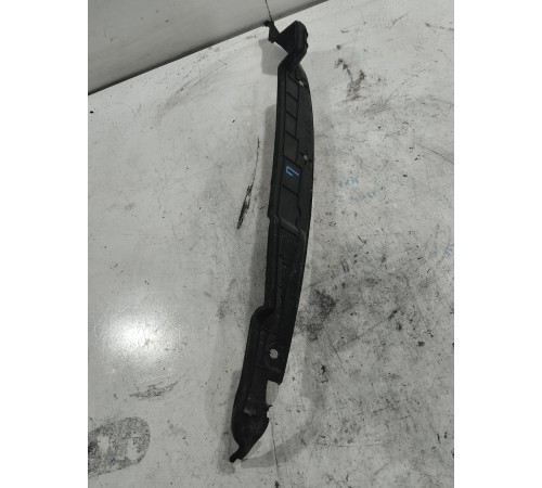 Пыльник крыла передний левый