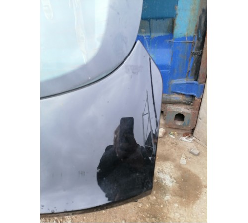 Крышка багажника со стеклом