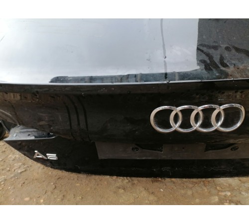 Крышка багажника со стеклом