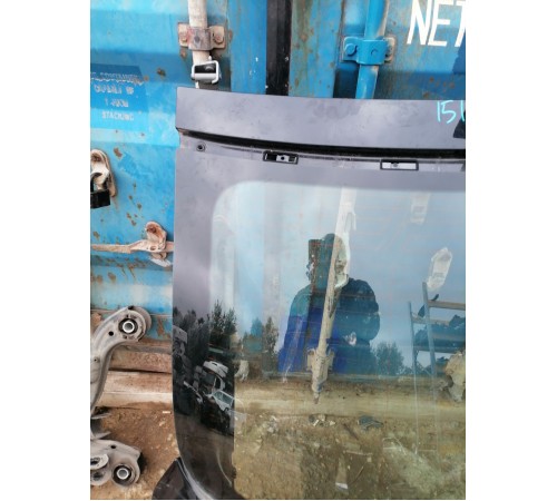 Крышка багажника со стеклом