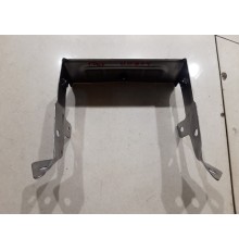 Кронштейн(крепление) центральной консоли