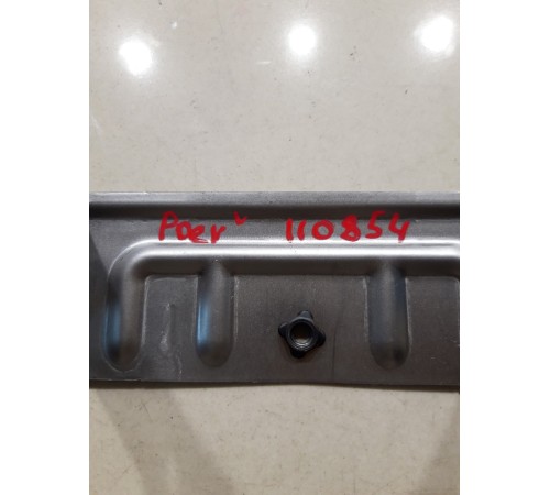 Кронштейн(крепление) центральной консоли