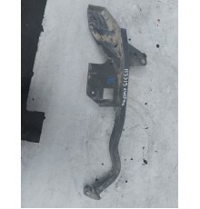 Кронштейн (крепление) переднего бампера левый