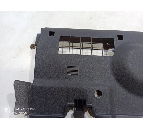 Накладка торпедо нижняя правая