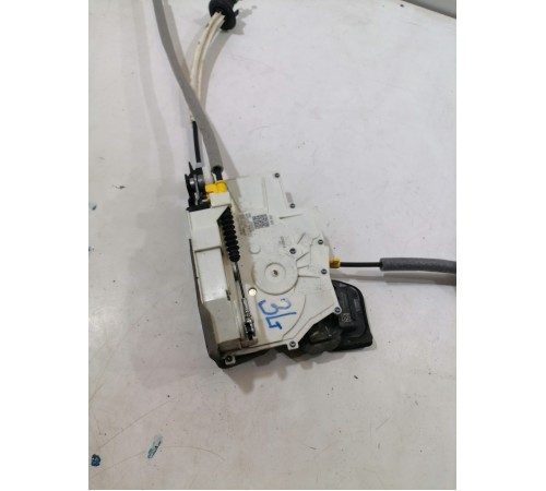 Замок двери задний левый