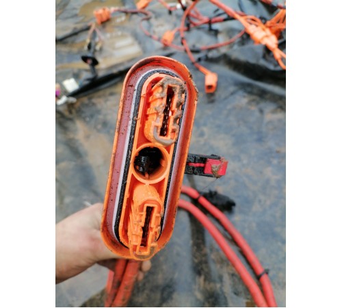 Провод высоковольтный двухвилочный