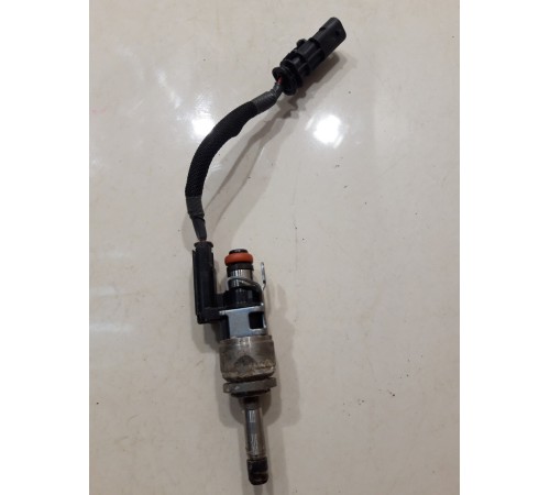 Топливная форсунка