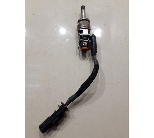 Топливная форсунка