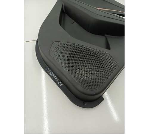 Обшивка двери задняя левая