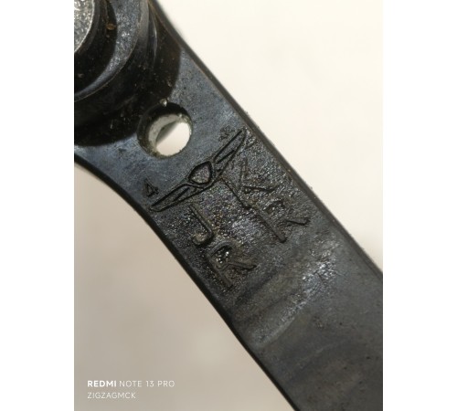 Ограничитель двери задний правый