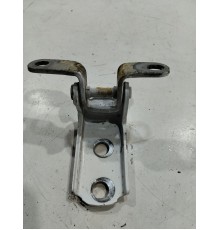 Петля двери(задняя правая нижняя)