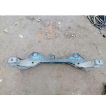 Балка подвески задняя , подрамник