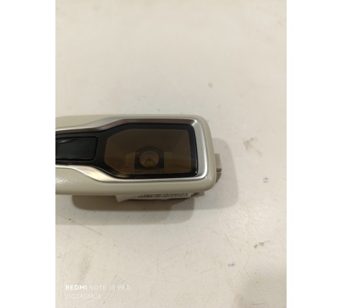 Плафон внутреннего освещения салона