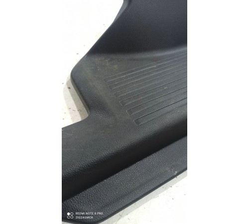 Накладка порога (задняя левая)