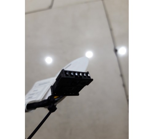 Электропроводка замка крышки багажника