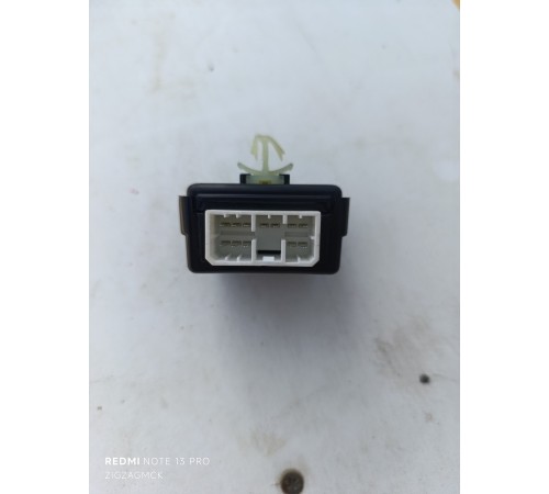 Блок управления заднего сиденья