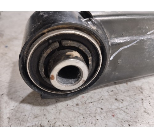 Рычаг подвески задний правый нижний