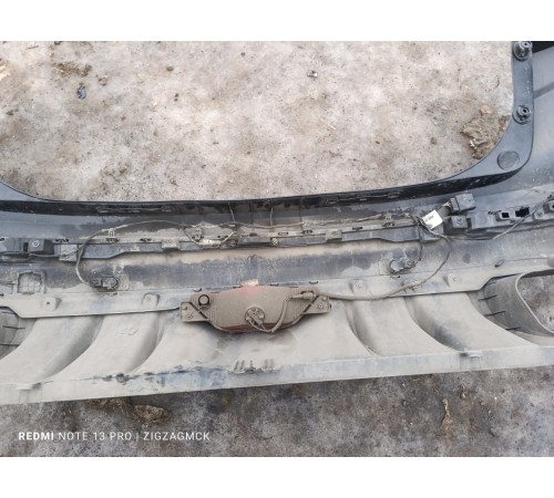 Бампер задний в сборе