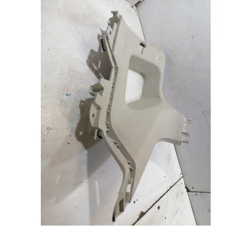 Обшивка стойки задняя правая