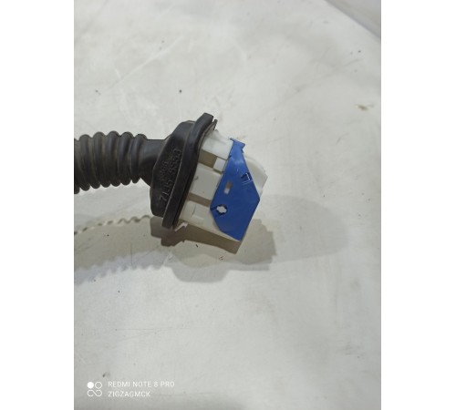 Электропроводка двери (передняя левая)