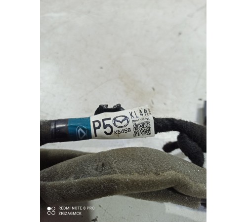 Электропроводка двери (передняя левая)