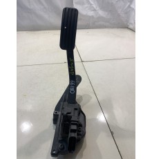 Педаль акселератора