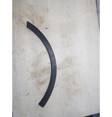 Молдинг крыла задний левый