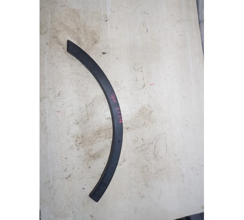 Молдинг крыла задний левый