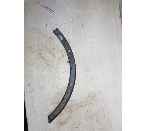 Молдинг крыла задний левый