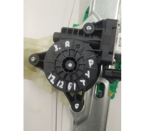 Стеклоподъёмник двери задний правый