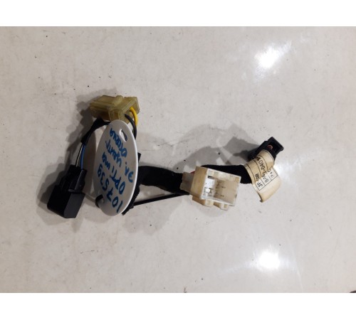 Электропроводка отсека центрально консоли вещевого