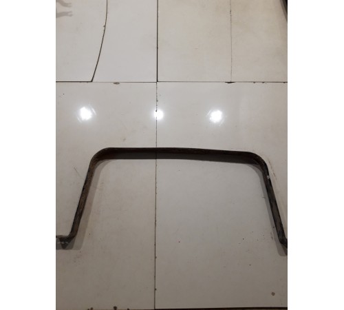 Крепление топливного бака