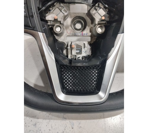 Рулевое колесо (руль)