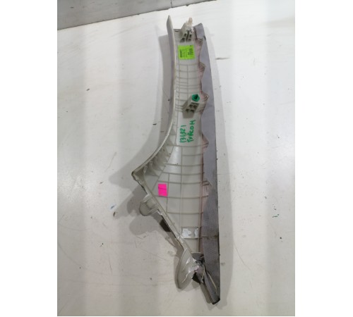 Обшивка стойки передняя правая