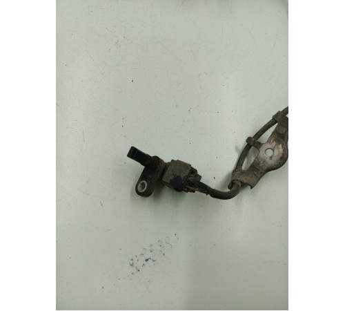 Датчик ABS передний левый