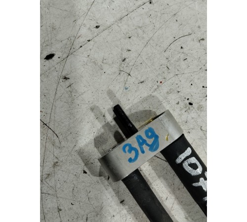 Трубки системы кондиционирования задние