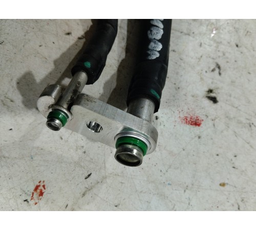 Трубки системы кондиционирования задние