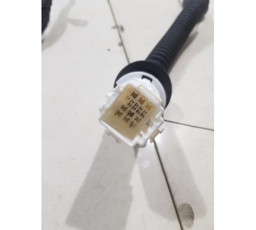 Электропроводка двери задняя правая