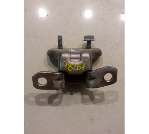 Петля двери(задняя правая верхняя)