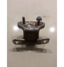 Петля двери(задняя правая верхняя)