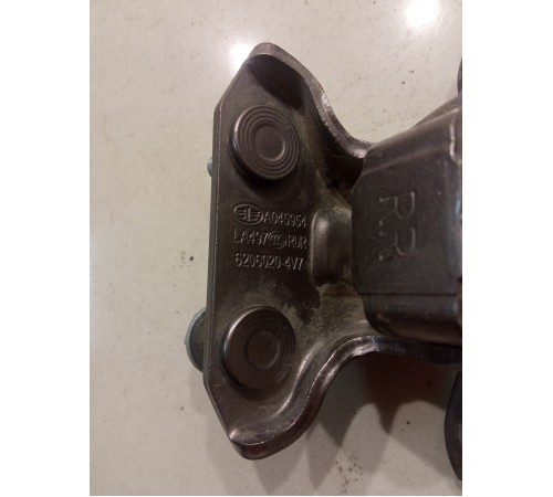 Петля двери(задняя правая верхняя)