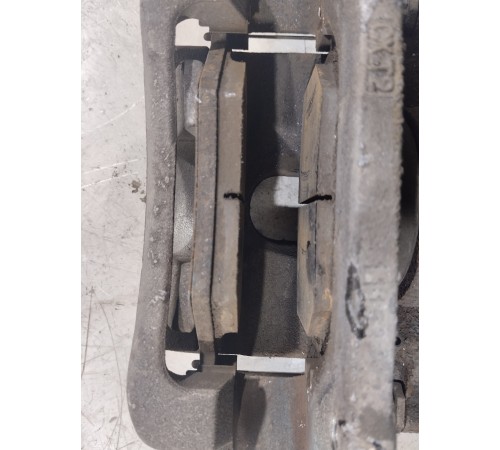 Суппорт передний правый