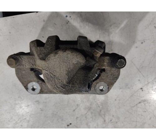 Суппорт передний правый