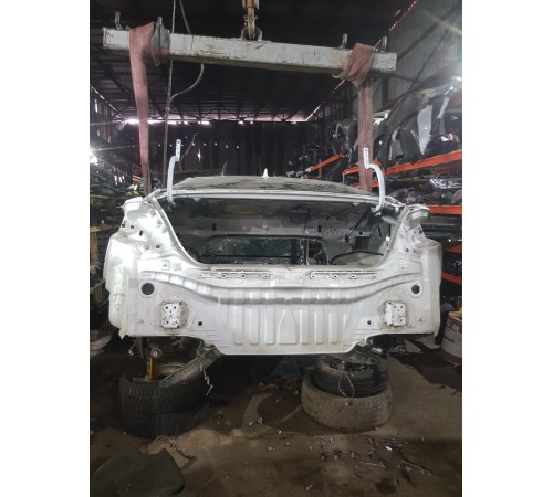 Задняя панель кузова